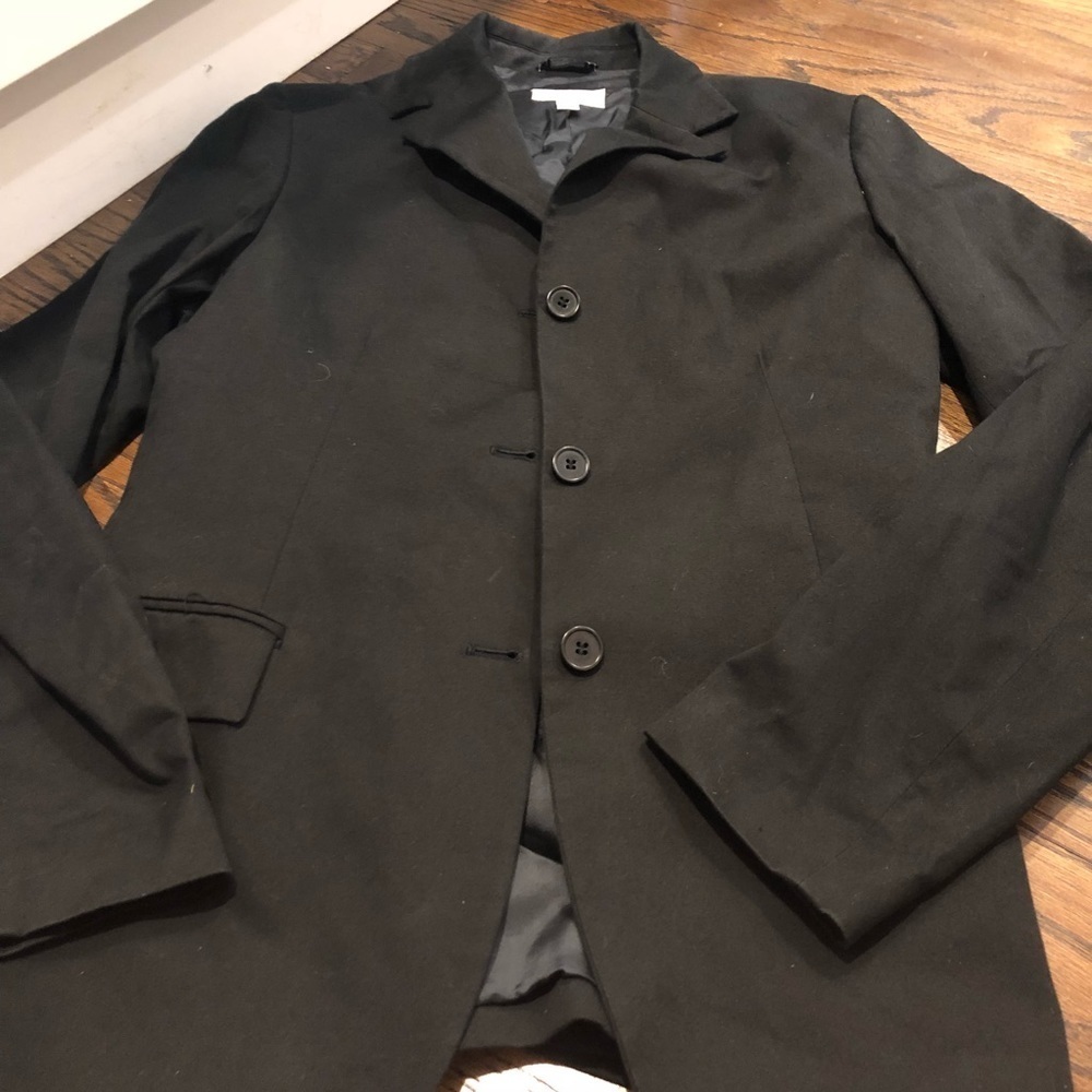 Beautiful Barney’s black blazer 👩💼💃🏼